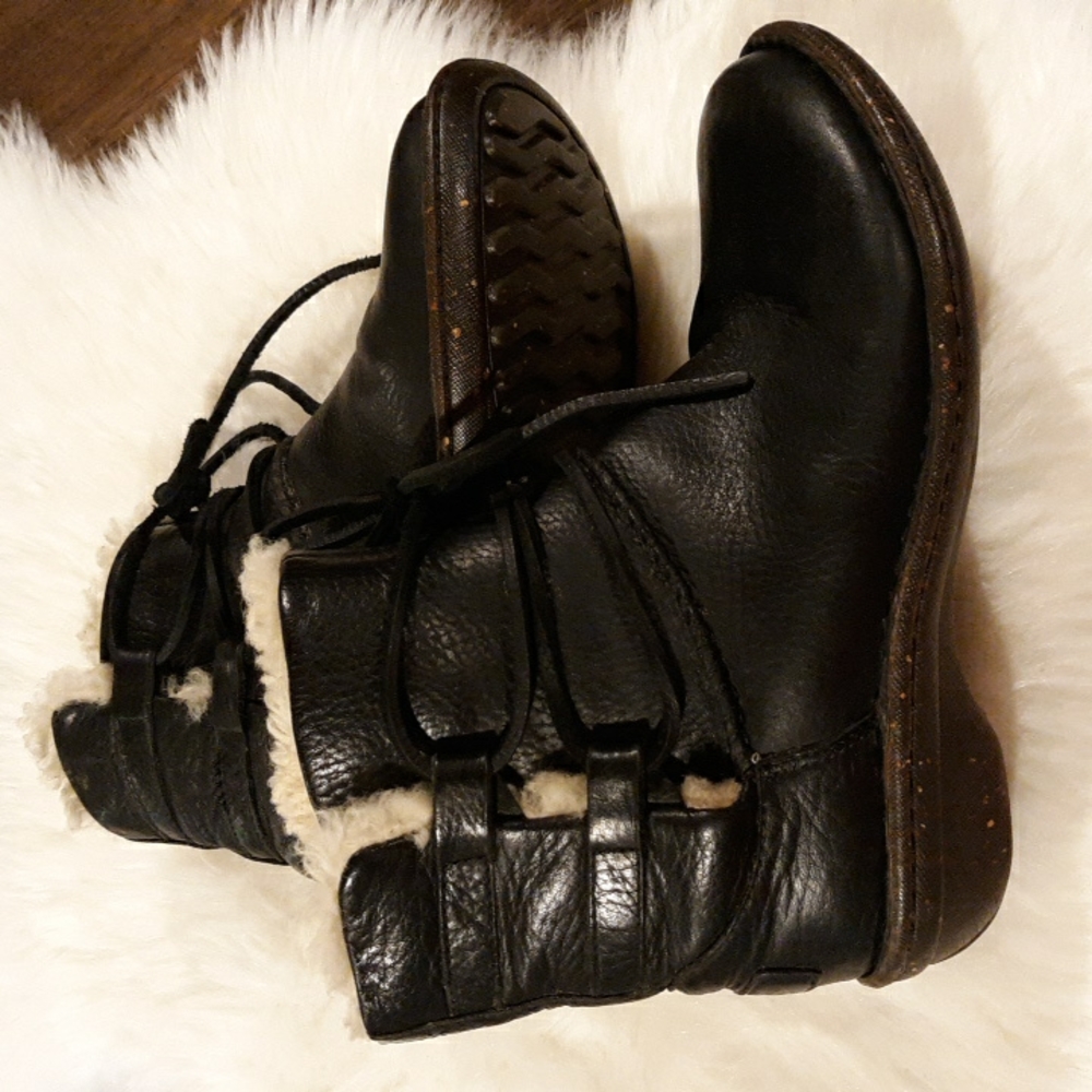 UGG Leather and Sheepskin Rubber Bottomed Lace Up Booties